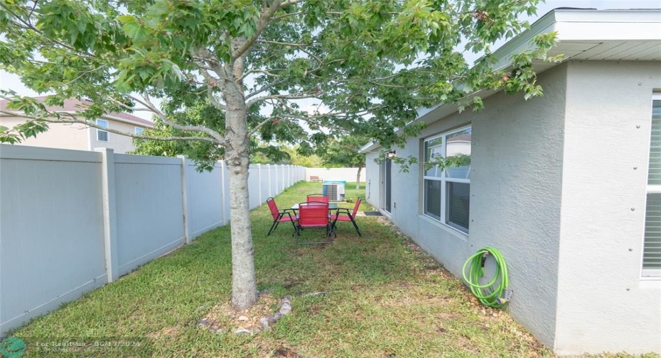 5160 NW Palm Trail Circle, Port St Lucie, FL