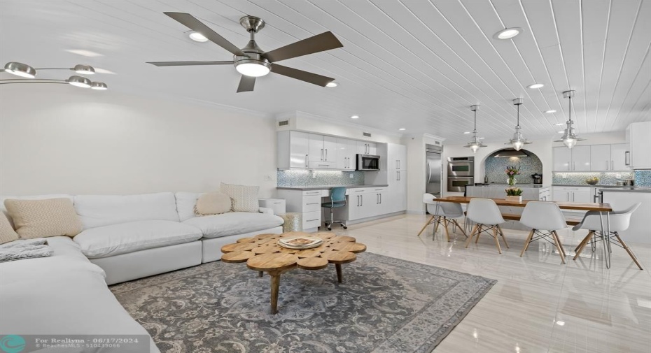 Family Room & Chef's Kitchen With Custom Built-In Home Office With Lots Of Storage, Pantry, Double Ovens, Oversize Refrigerator & Free-Standing Ice Maker