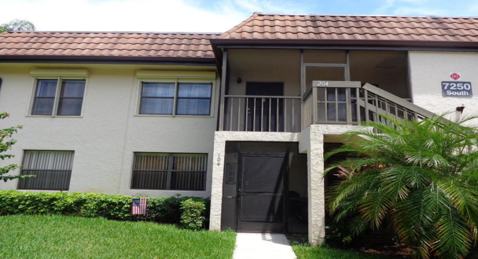 7250 Golf Colony Court Unit 204, Lake Worth, Florida 33467, 2 Bedrooms Bedrooms, ,2 BathroomsBathrooms,Residential Lease,For Rent,Golf Colony,2,RX-10638710