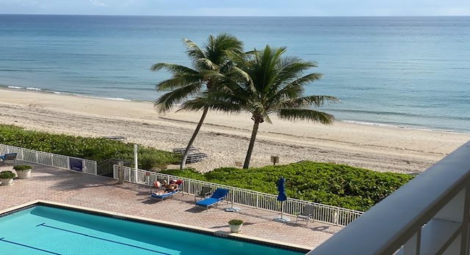 3221 S Ocean Boulevard Unit 408, Highland Beach, Florida 33487, 2 Bedrooms Bedrooms, ,2 BathroomsBathrooms,Residential Lease,For Rent,Ocean,4,RX-10648695