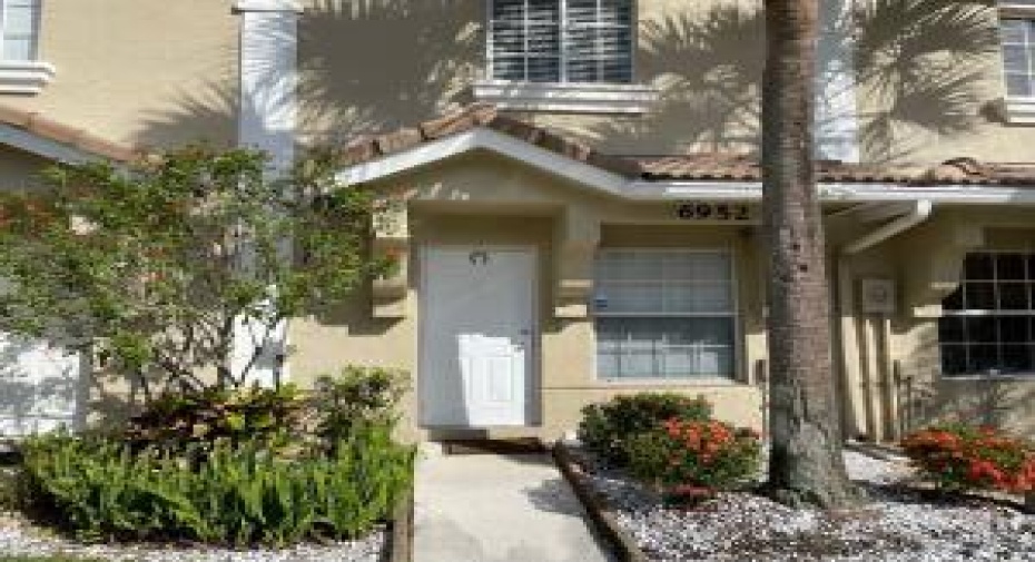 6952 Crooked Fence Drive Unit 1340, Lake Worth, Florida 33467, 2 Bedrooms Bedrooms, ,2 BathroomsBathrooms,Residential Lease,For Rent,Crooked Fence,1,RX-10897355