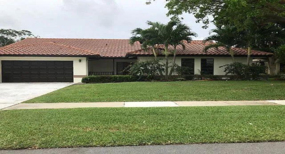 1520 SW 17th Street, Boca Raton, Florida 33486, 4 Bedrooms Bedrooms, ,2 BathroomsBathrooms,Residential Lease,For Rent,17th,RX-10905964