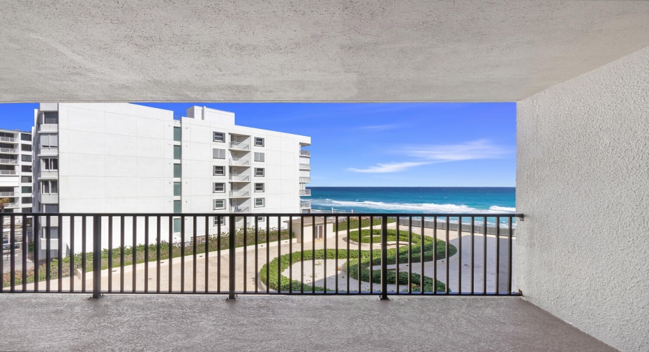 3610 S Ocean Boulevard Unit 310, South Palm Beach, Florida 33480, 2 Bedrooms Bedrooms, ,2 BathroomsBathrooms,Residential Lease,For Rent,Ocean,3,RX-10959480