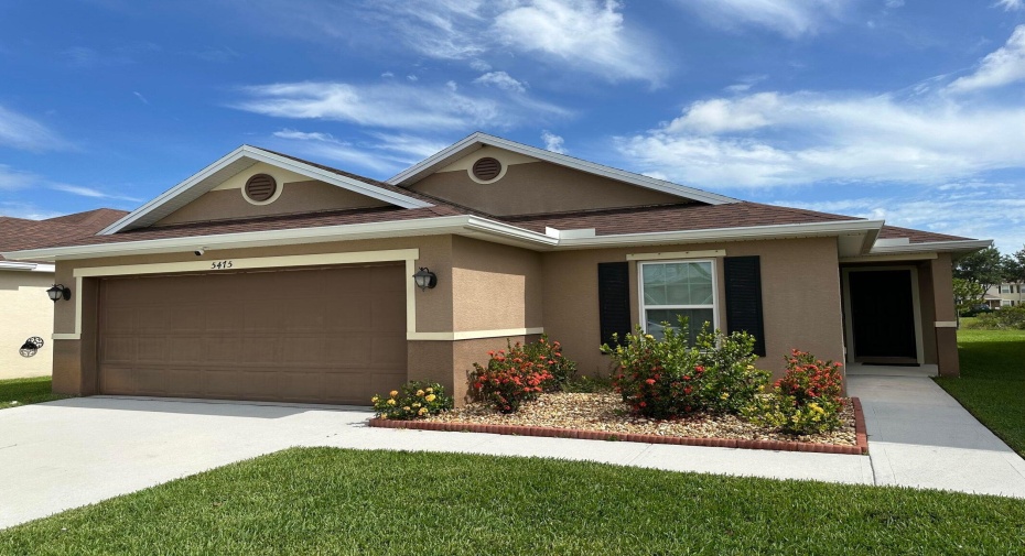 5475 NW Pine Trail Circle, Port Saint Lucie, Florida 34983, 3 Bedrooms Bedrooms, ,2 BathroomsBathrooms,Single Family,For Sale,Pine Trail,RX-10966087