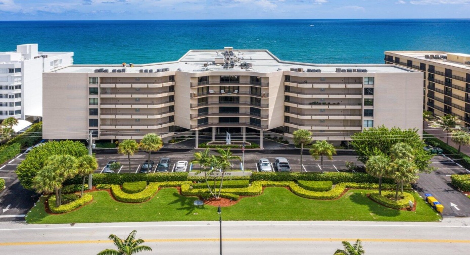 3610 S Ocean Boulevard Unit 304, South Palm Beach, Florida 33480, 2 Bedrooms Bedrooms, ,2 BathroomsBathrooms,Residential Lease,For Rent,Ocean,3,RX-10966684
