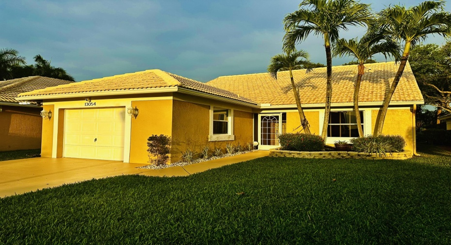 13054 Hampton Lakes Circle, Boynton Beach, Florida 33436, 2 Bedrooms Bedrooms, ,2 BathroomsBathrooms,Single Family,For Sale,Hampton Lakes,RX-10967211