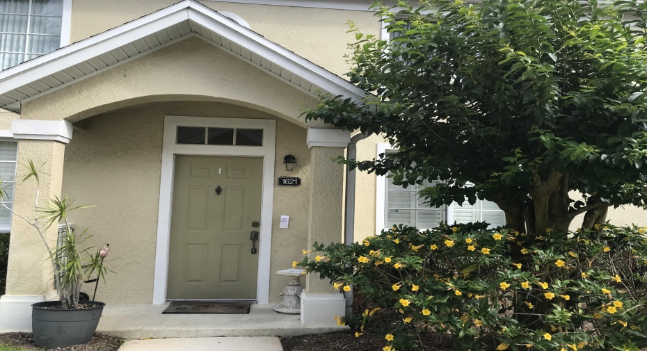 1621 SE Pomeroy Street Unit 5-6, Stuart, Florida 34997, 2 Bedrooms Bedrooms, ,2 BathroomsBathrooms,Condominium,For Sale,Pomeroy,1,RX-10965153