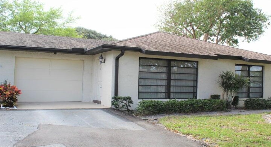 4675 Robinwood Circle Unit B, Boynton Beach, Florida 33436, 2 Bedrooms Bedrooms, ,2 BathroomsBathrooms,Residential Lease,For Rent,Robinwood,1,RX-10957874