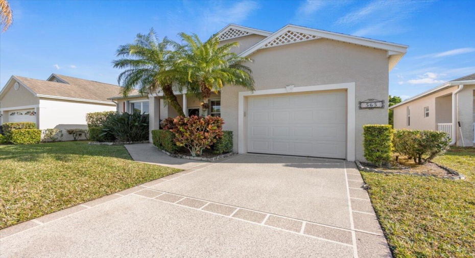 565 NW Cortina Lane, Port Saint Lucie, Florida 34986, 2 Bedrooms Bedrooms, ,2 BathroomsBathrooms,Single Family,For Sale,Cortina,RX-10964269