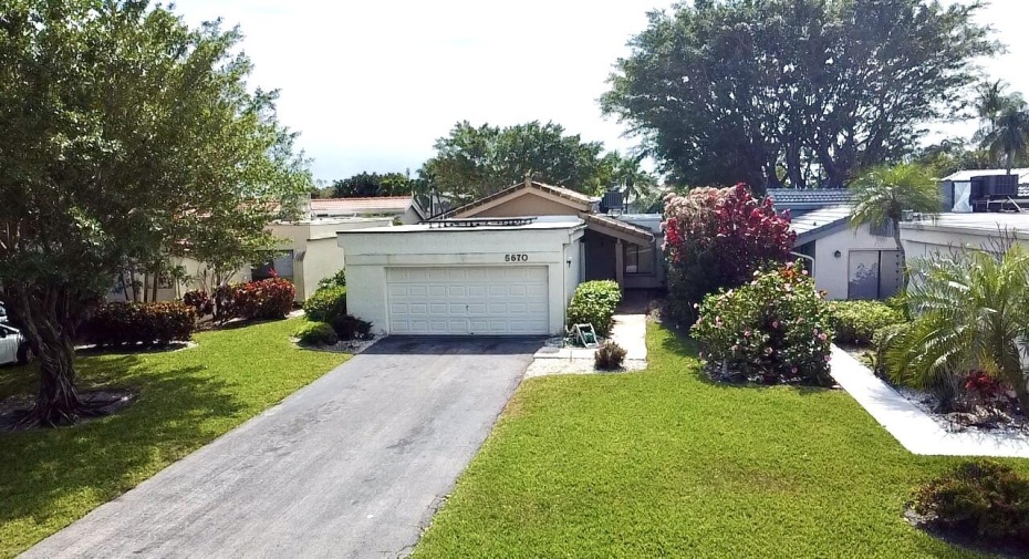 5670 Piping Rock Drive, Boynton Beach, Florida 33437, 2 Bedrooms Bedrooms, ,2 BathroomsBathrooms,Single Family,For Sale,Piping Rock,RX-10960777