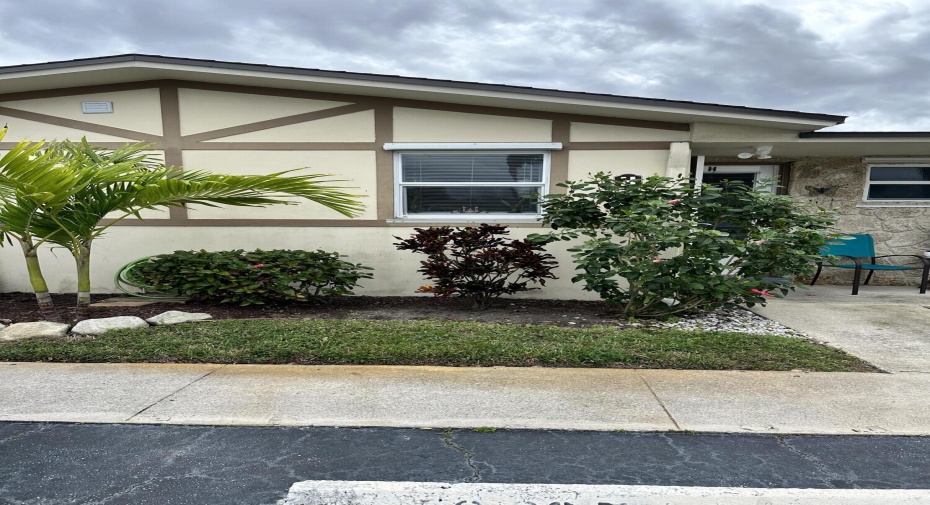 2847 Ashley Drive Unit H, West Palm Beach, Florida 33415, 2 Bedrooms Bedrooms, ,2 BathroomsBathrooms,A,For Sale,Ashley,RX-10970995