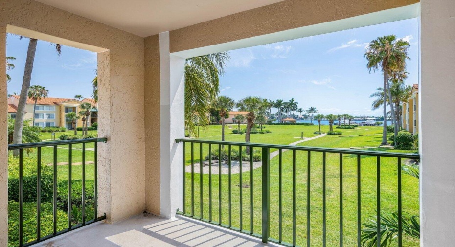 135 Yacht Club Way Unit 212, Hypoluxo, Florida 33462, 2 Bedrooms Bedrooms, ,1 BathroomBathrooms,Residential Lease,For Rent,Yacht Club,212,RX-10972030