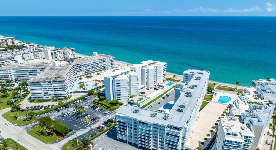 3560 S Ocean Boulevard Unit 407, Palm Beach, Florida 33480, 2 Bedrooms Bedrooms, ,2 BathroomsBathrooms,Condominium,For Sale,Ocean,4,RX-10963156