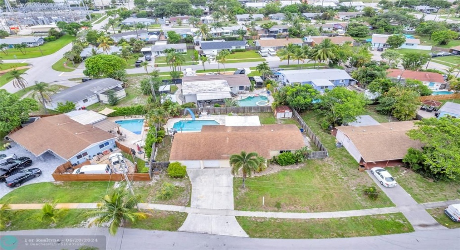 Located in Coral Manor of Deerfield Beach