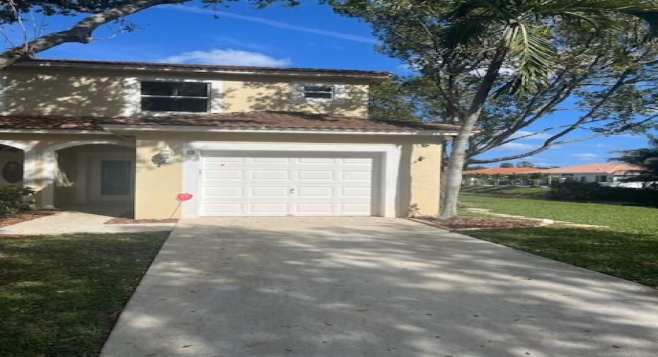 9490 S Military Trail Unit 2, Boynton Beach, Florida 33436, 3 Bedrooms Bedrooms, ,2 BathroomsBathrooms,Townhouse,For Sale,Military,2,RX-10966959