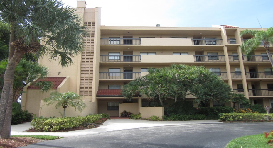 600 Egret Circle Unit 7303, Delray Beach, Florida 33444, 2 Bedrooms Bedrooms, ,2 BathroomsBathrooms,Condominium,For Sale,Egret,1,RX-10973837