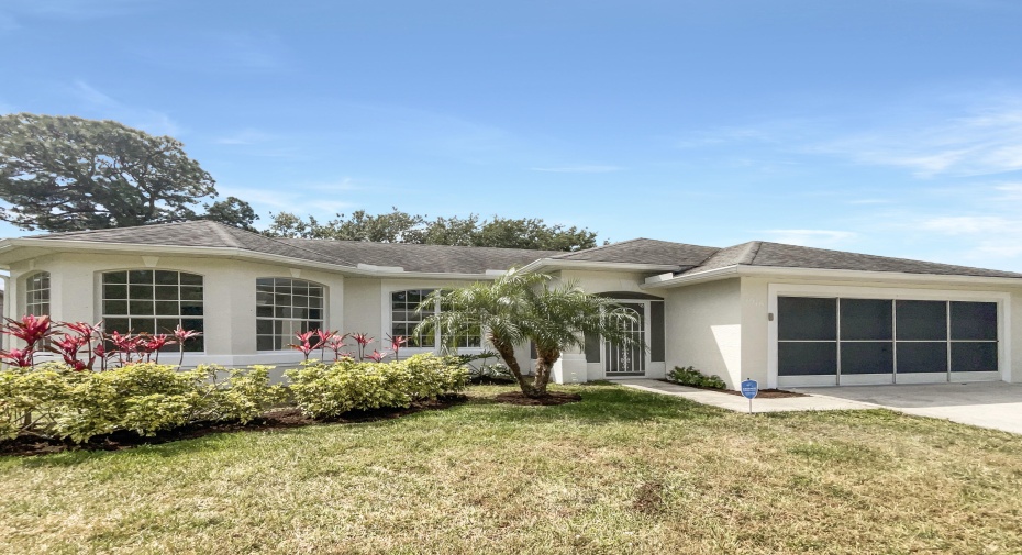 1518 SW Pitts Avenue, Port Saint Lucie, Florida 34953, 3 Bedrooms Bedrooms, ,2 BathroomsBathrooms,Single Family,For Sale,Pitts,RX-10974165