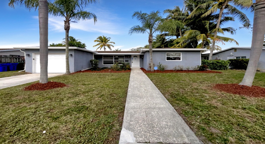 6581 NW 2nd Street, Margate, Florida 33063, 3 Bedrooms Bedrooms, ,2 BathroomsBathrooms,Single Family,For Sale,2nd,RX-10965250