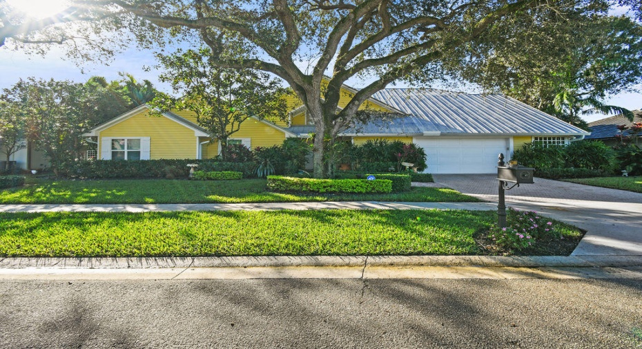 2388 Palm Harbor Drive, Palm Beach Gardens, Florida 33410, 4 Bedrooms Bedrooms, ,3 BathroomsBathrooms,Single Family,For Sale,Palm Harbor,RX-10965093