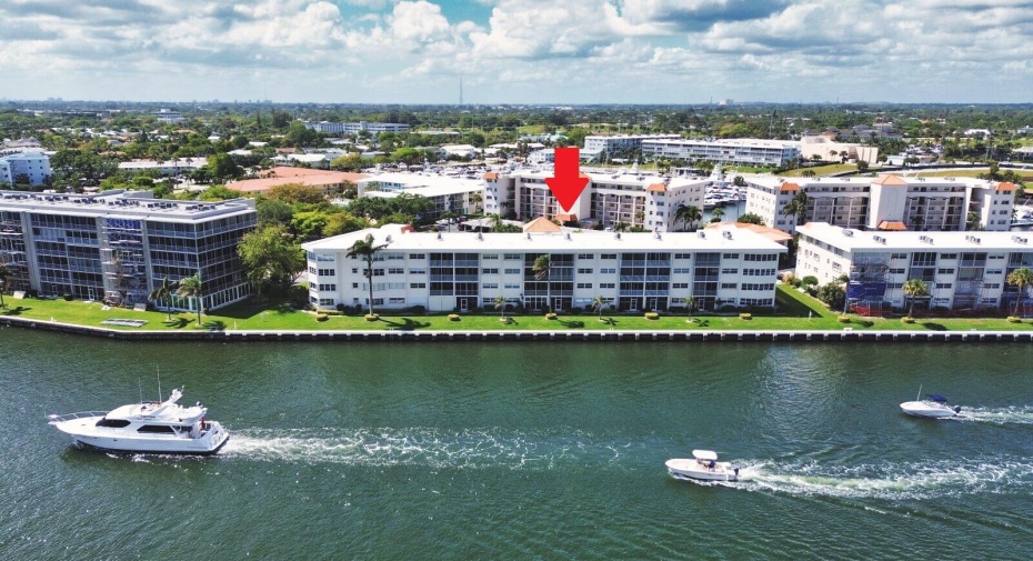 28 Yacht Club Drive Unit 404 A, North Palm Beach, Florida 33408, 2 Bedrooms Bedrooms, ,2 BathroomsBathrooms,Condominium,For Sale,Yacht Club,4,RX-10972572