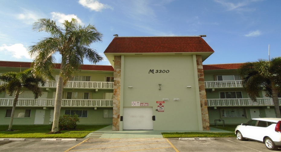3300 Springdale Boulevard Unit 202, Palm Springs, Florida 33461, 2 Bedrooms Bedrooms, ,1 BathroomBathrooms,Condominium,For Sale,Springdale,2,RX-10972589