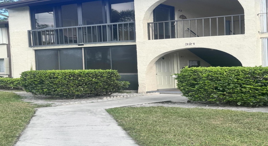 321 Knotty Pine Circle Unit A-1, Greenacres, Florida 33463, 2 Bedrooms Bedrooms, ,2 BathroomsBathrooms,Condominium,For Sale,Knotty Pine,1,RX-10973897