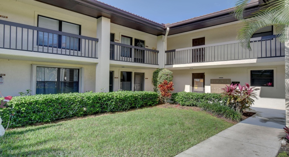 361 SW South River Drive Unit 103, Stuart, Florida 34997, 2 Bedrooms Bedrooms, ,1 BathroomBathrooms,Condominium,For Sale,South River,1,RX-10946866