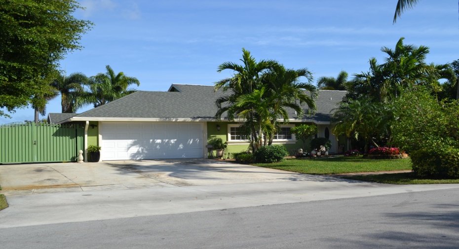 1190 Woodcrest Road, West Palm Beach, Florida 33417, 3 Bedrooms Bedrooms, ,2 BathroomsBathrooms,Single Family,For Sale,Woodcrest,RX-10951629