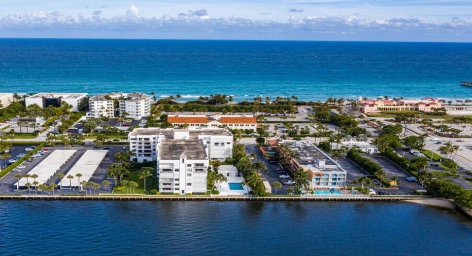 2860 S Ocean Boulevard Unit 514, Palm Beach, Florida 33480, 3 Bedrooms Bedrooms, ,2 BathroomsBathrooms,Condominium,For Sale,Ocean,5,RX-10951940