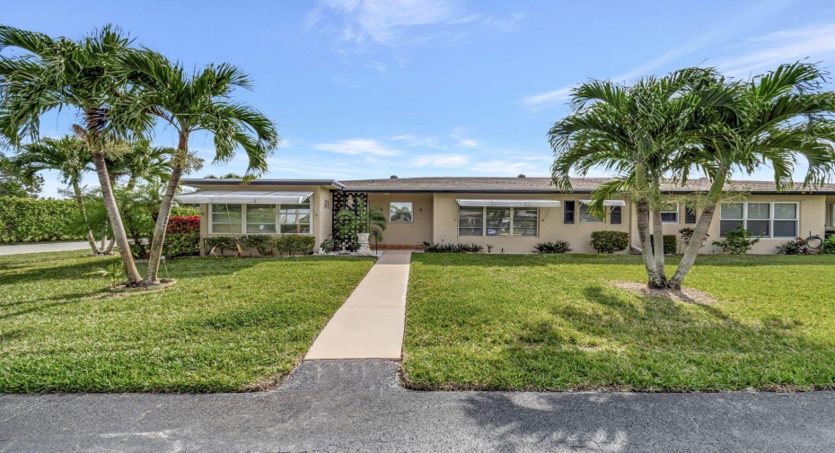 860 High Point Boulevard Unit B, Delray Beach, Florida 33445, 1 Bedroom Bedrooms, ,1 BathroomBathrooms,Condominium,For Sale,High Point,1,RX-10953332