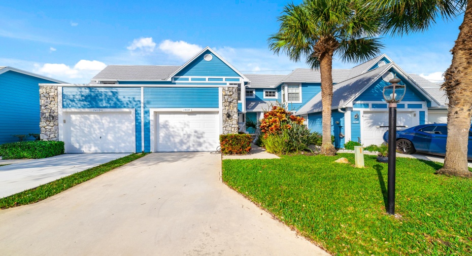 1409 Ocean Dunes Circle, Jupiter, Florida 33477, 2 Bedrooms Bedrooms, ,2 BathroomsBathrooms,Townhouse,For Sale,Ocean Dunes,RX-10953452