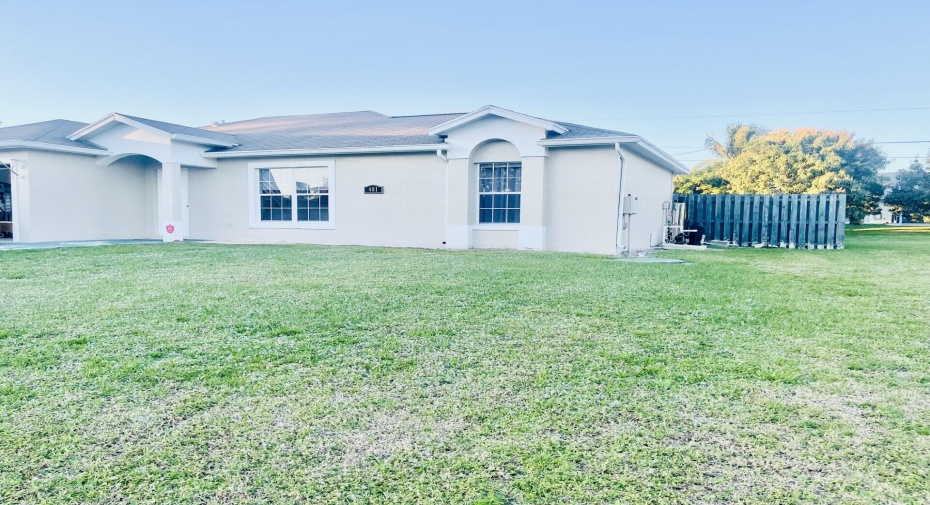 481 SE Seahouse Drive, Port Saint Lucie, Florida 34983, 3 Bedrooms Bedrooms, ,2 BathroomsBathrooms,Single Family,For Sale,Seahouse,RX-10957269