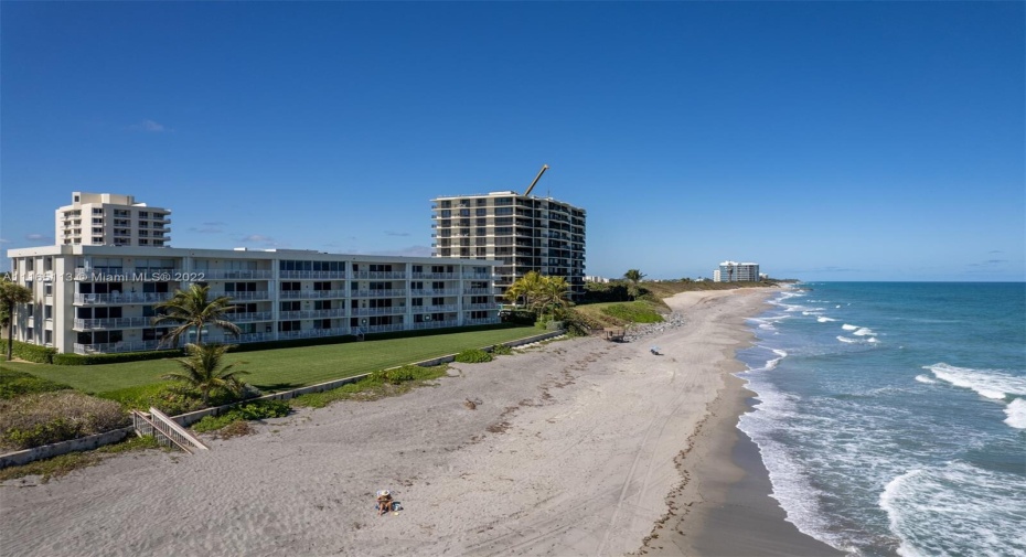 350 Beach Road Unit 205, Tequesta, Florida 33469, 2 Bedrooms Bedrooms, ,2 BathroomsBathrooms,Residential Lease,For Rent,Beach,1,RX-10957341