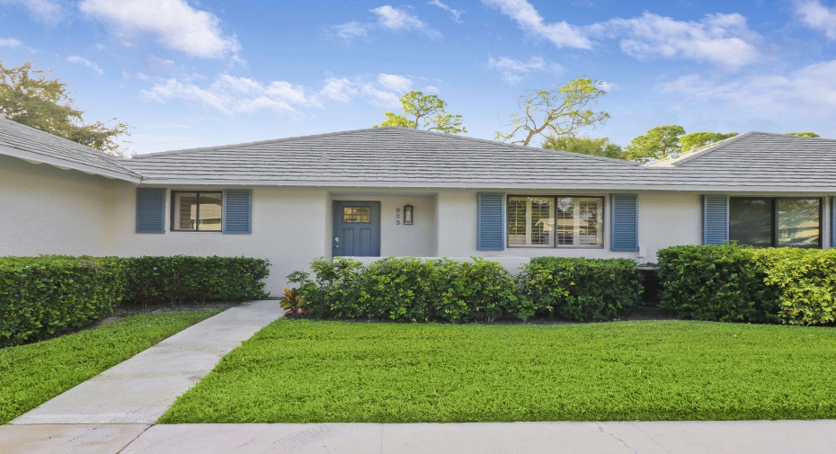 523 Club Drive, Palm Beach Gardens, Florida 33418, 2 Bedrooms Bedrooms, ,2 BathroomsBathrooms,Residential Lease,For Rent,Club,1,RX-10958327