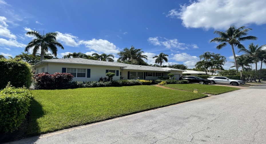 206 Russlyn Drive, West Palm Beach, Florida 33405, 3 Bedrooms Bedrooms, ,2 BathroomsBathrooms,Residential Lease,For Rent,Russlyn,1,RX-10756384