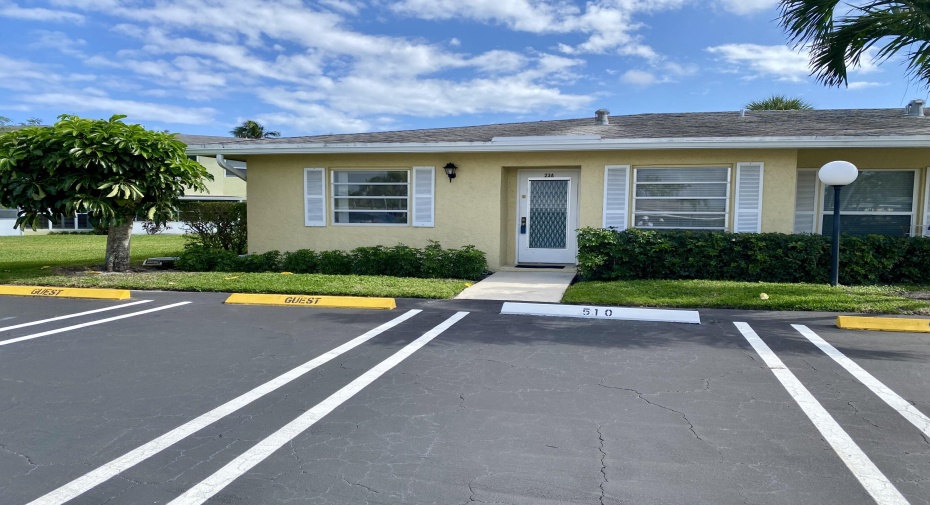 1040 Silk Oak Terrace Unit A, Delray Beach, Florida 33445, 2 Bedrooms Bedrooms, ,2 BathroomsBathrooms,Condominium,For Sale,Silk Oak,1,RX-10958816