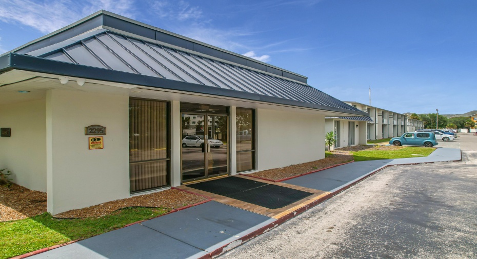 2295 E Irlo Bronson Memorial Highway Unit 100, Kissimmee, Florida 34744, ,1 BathroomBathrooms,Residential Lease,For Rent,Irlo Bronson Memorial,100,RX-10938135