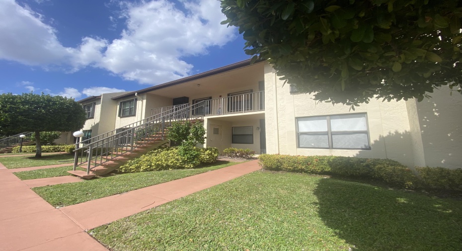 7867 Willow Spring Drive Unit 814, Lake Worth, Florida 33467, 2 Bedrooms Bedrooms, ,2 BathroomsBathrooms,Condominium,For Sale,Willow Spring,1,RX-10960021