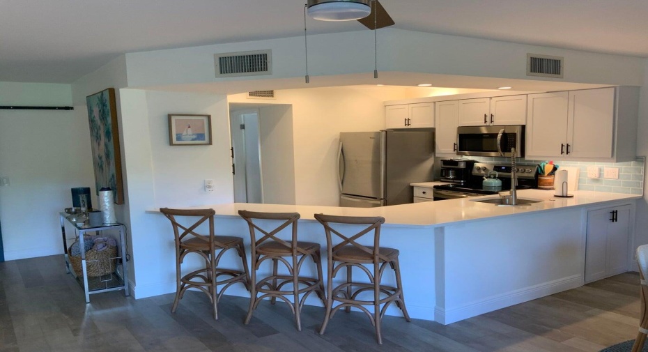 1605 S Us Highway 1 Unit V1 104, Jupiter, Florida 33477, 1 Bedroom Bedrooms, ,1 BathroomBathrooms,Residential Lease,For Rent,Us Highway 1,1,RX-10966593