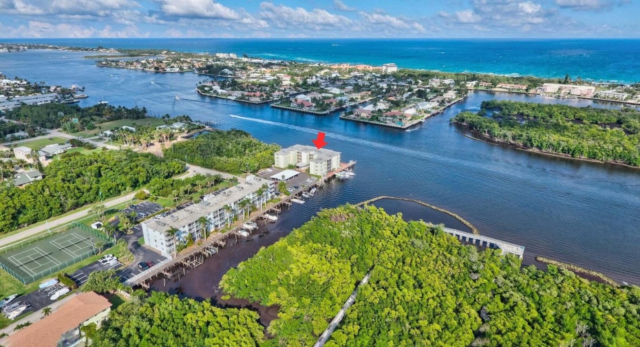 710 NE 7th Street Unit 3020, Boynton Beach, Florida 33435, 2 Bedrooms Bedrooms, ,2 BathroomsBathrooms,Condominium,For Sale,7th,3,RX-10928374