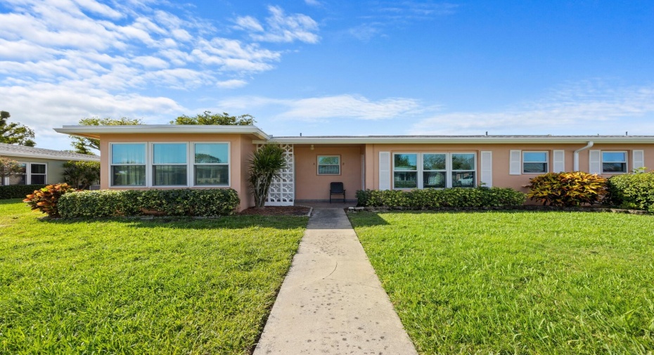 270 High Point Boulevard Unit A, Boynton Beach, Florida 33435, 2 Bedrooms Bedrooms, ,2 BathroomsBathrooms,Residential Lease,For Rent,High Point,1,RX-10969471