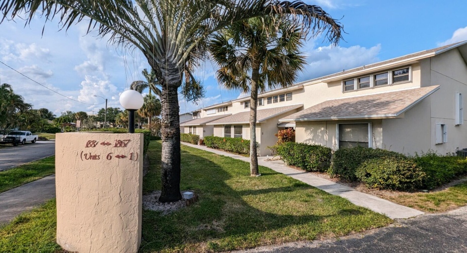 1875 NE Media Avenue, Jensen Beach, Florida 34957, 2 Bedrooms Bedrooms, ,2 BathroomsBathrooms,Residential Lease,For Rent,Media,RX-10970791