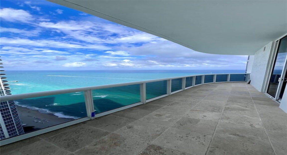 15811 Collins Ave Avenue Unit 3802, Sunny Isles Beach, Florida 33160, 3 Bedrooms Bedrooms, ,3 BathroomsBathrooms,Residential Lease,For Rent,Collins Ave,38,RX-10974584