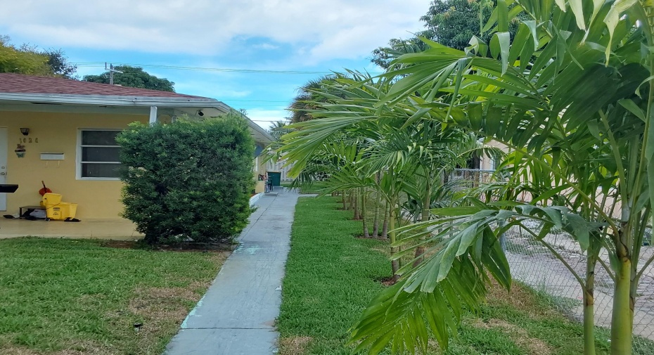 1020 S K Street, Lake Worth Beach, Florida 33460, ,Residential Income,For Sale,K,RX-10982153