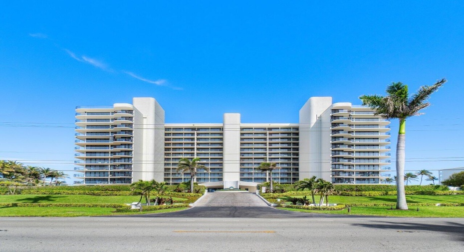 2727 S Ocean Boulevard Unit 1405, Highland Beach, Florida 33487, 2 Bedrooms Bedrooms, ,2 BathroomsBathrooms,Residential Lease,For Rent,Ocean,14,RX-10925824