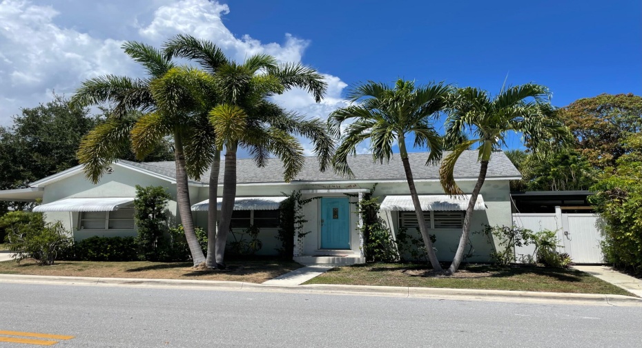 220 9th Avenue, Lake Worth Beach, Florida 33460, 3 Bedrooms Bedrooms, ,3 BathroomsBathrooms,Residential Lease,For Rent,9th,1,RX-10947210