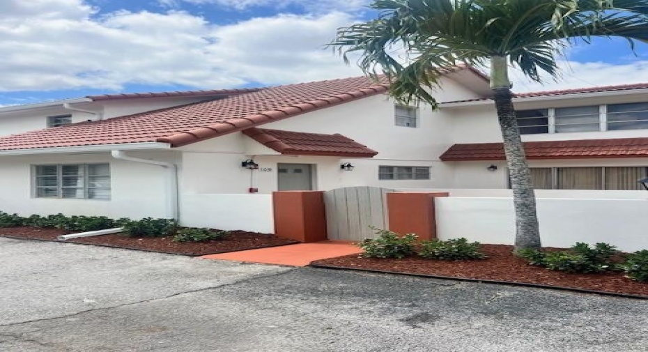 3200 Coral Springs Drive Unit 103, Coral Springs, Florida 33065, 1 Bedroom Bedrooms, ,1 BathroomBathrooms,Residential Lease,For Rent,Coral Springs,RX-10976974