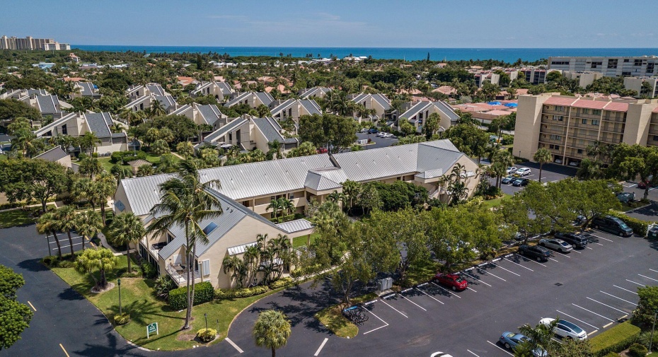 1605 S Us Highway 1 Unit M2-214, Jupiter, Florida 33477, 2 Bedrooms Bedrooms, ,2 BathroomsBathrooms,Residential Lease,For Rent,Us Highway 1,2,RX-10975098