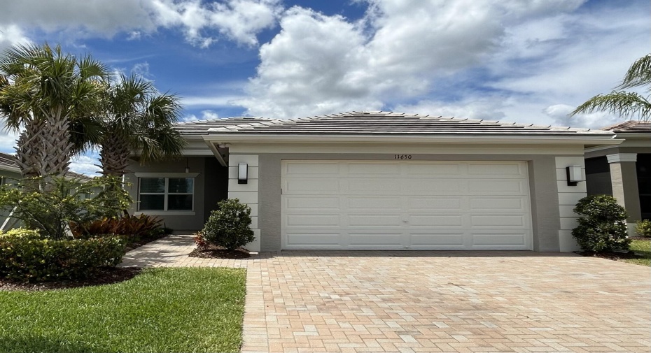 11650 SW Moon River Way, Port Saint Lucie, Florida 34987, 4 Bedrooms Bedrooms, ,2 BathroomsBathrooms,Residential Lease,For Rent,Moon River,11650,RX-10975944