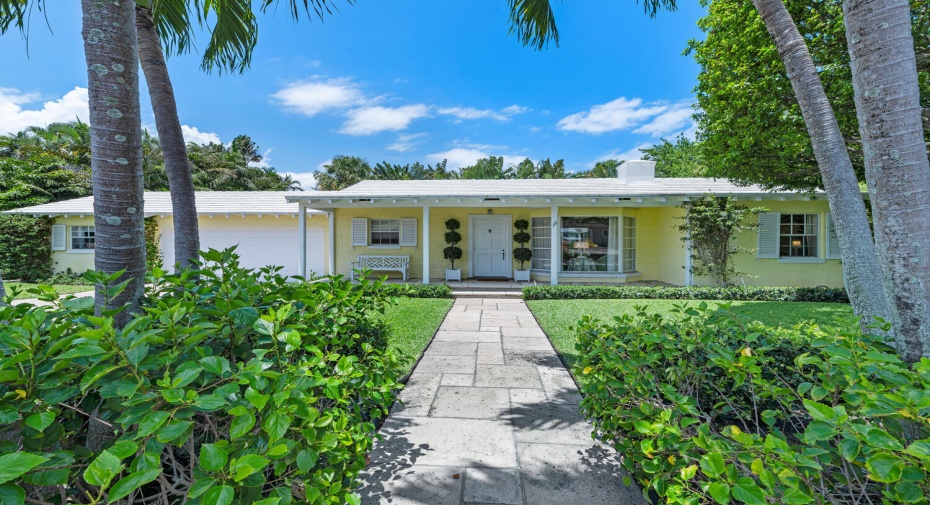 119 Seagate Road, Palm Beach, Florida 33480, 3 Bedrooms Bedrooms, ,2 BathroomsBathrooms,Residential Lease,For Rent,Seagate,1,RX-10979085